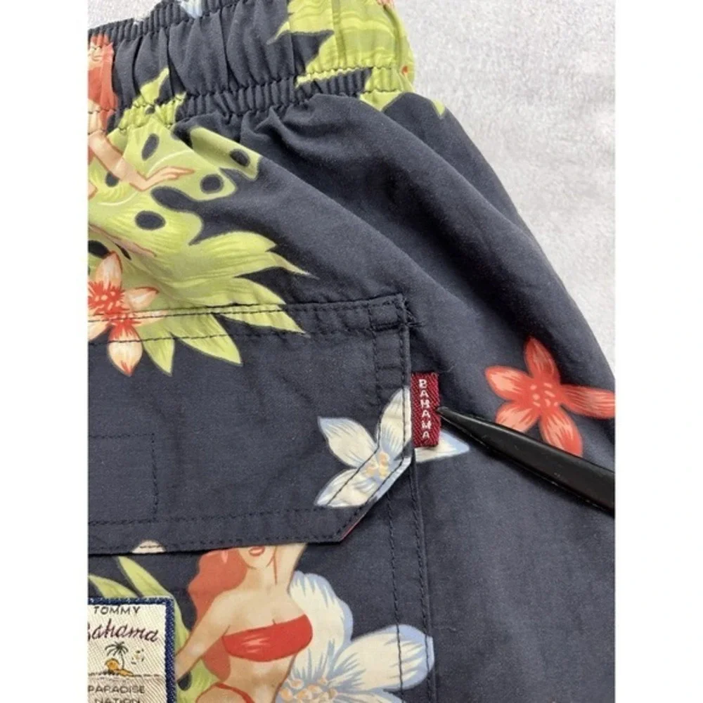 VTG Tommy Bahama Swim Trunk Short Men XL Gray Tropical Floral Mesh Lined Nylon - Picture 10 of 16